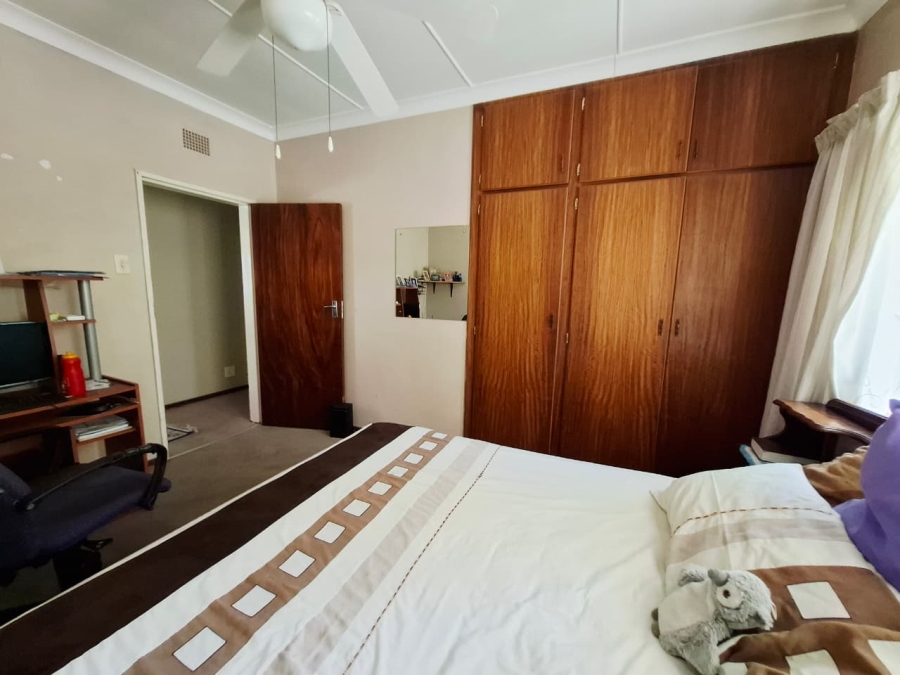 4 Bedroom Property for Sale in Generaal De Wet Free State